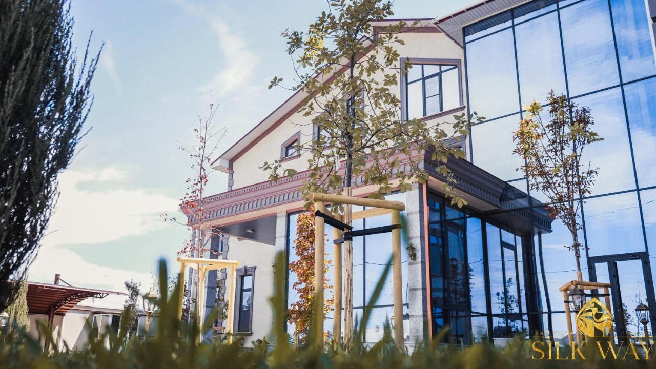 Boutique Hotel Silk Way Turkistan Exterior foto